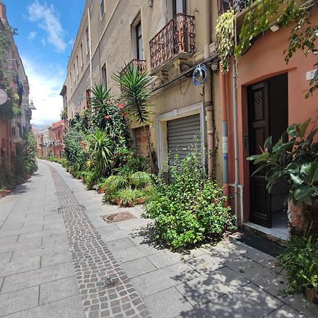 La Casetta Nel Centro กาญารี ภายนอก รูปภาพ