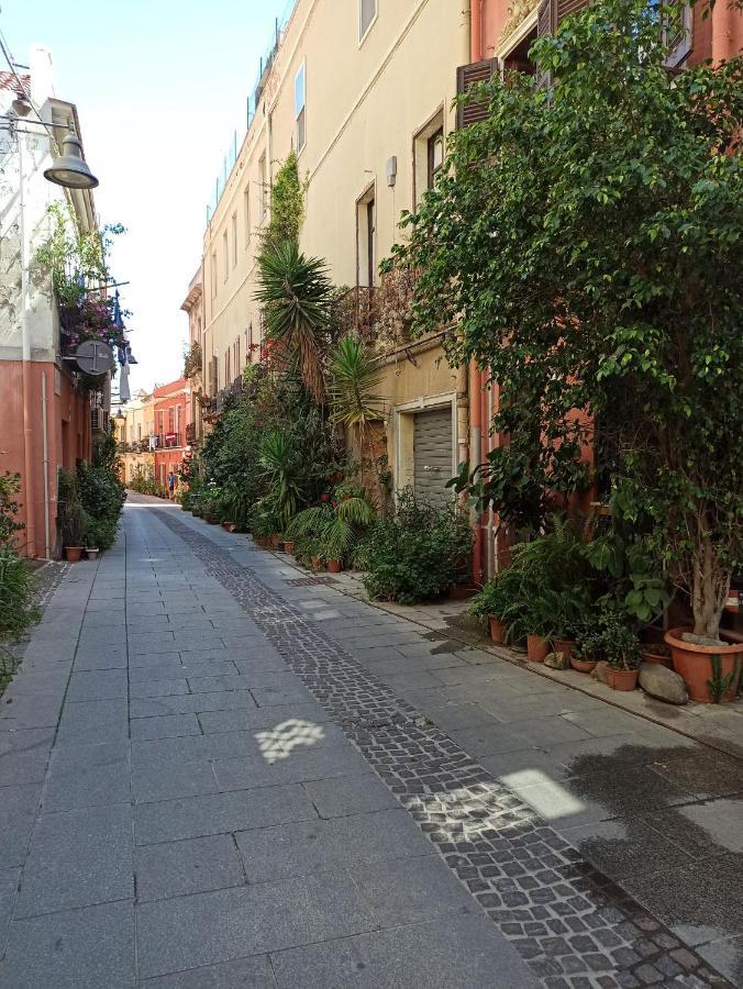 La Casetta Nel Centro กาญารี ภายนอก รูปภาพ